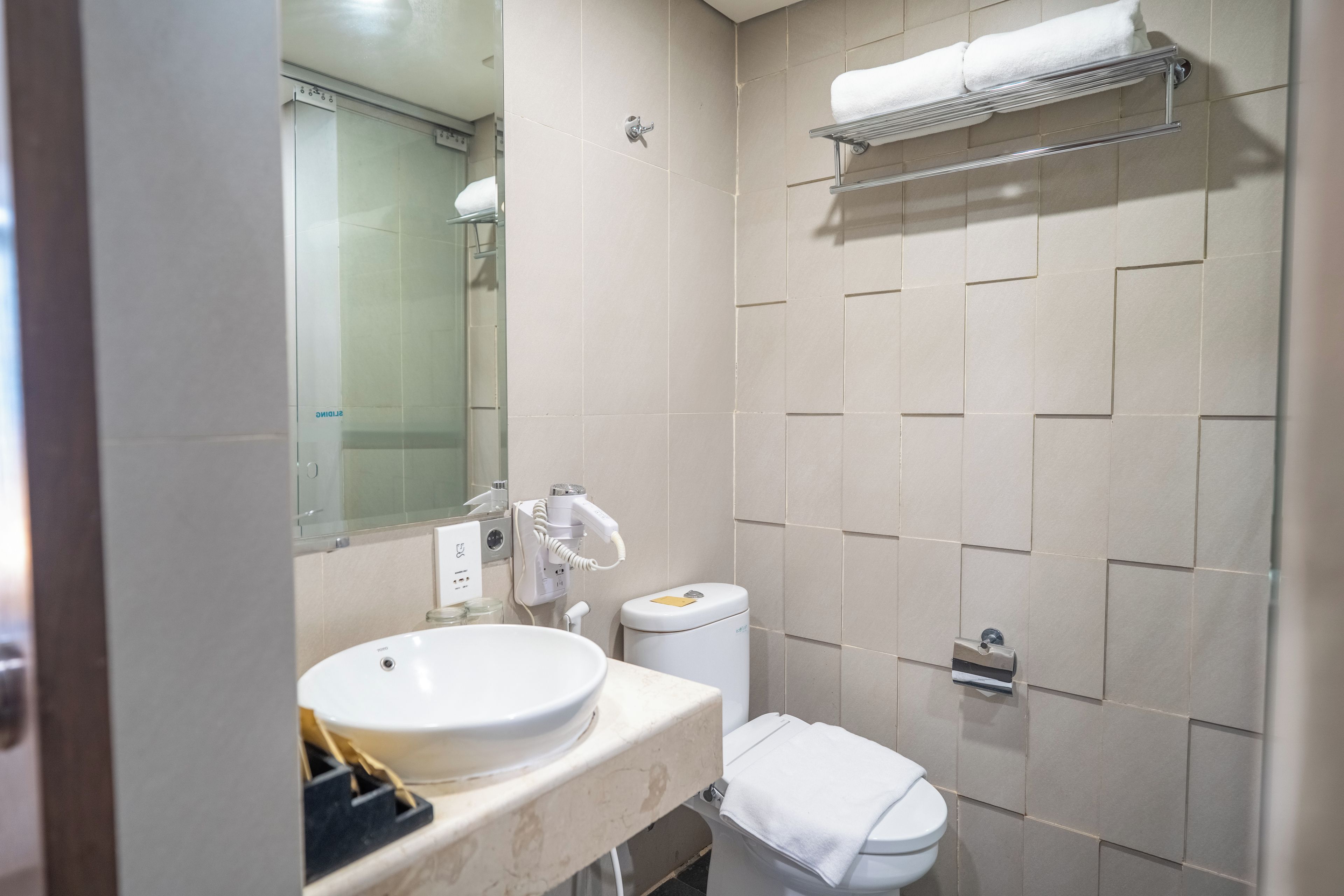 Photo - Bedrock Hotel