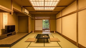 Caja de seguridad en la habitación, escritorio y wifi gratis