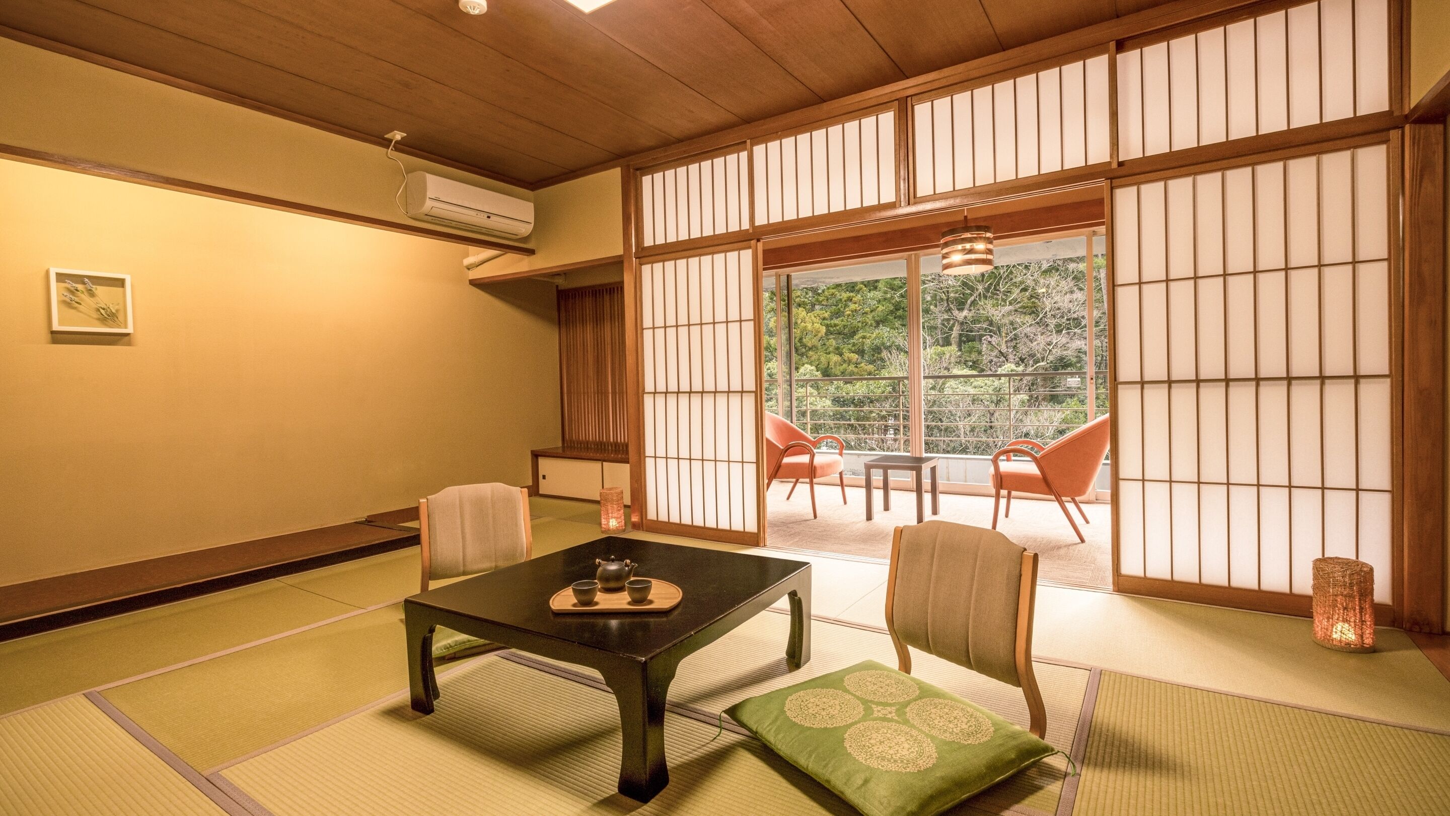 Kamar Standar, Bebas Asap Rokok (Japanese Style, with Open-air Bath) | Brankas, meja kerja, dan Wi-Fi gratis