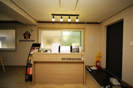 Reception. 24 Guesthouse Seoul Cheongryangri