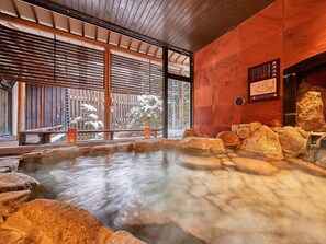 Hot springs - Ooedo Onsen Monogatari Wanwan Resort Awazu (Komatsu)