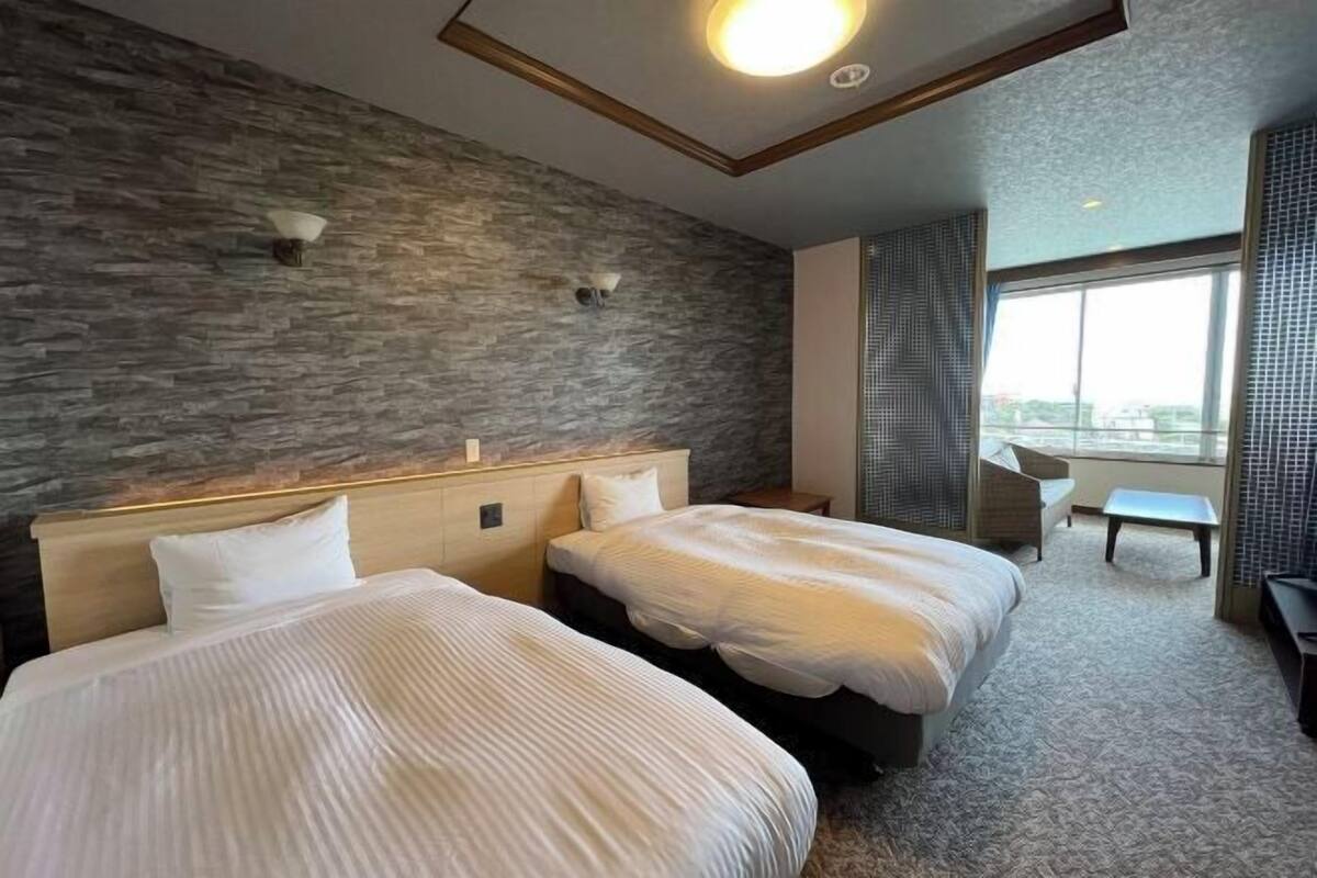 In-room safe, desk, iron/ironing board, free WiFi