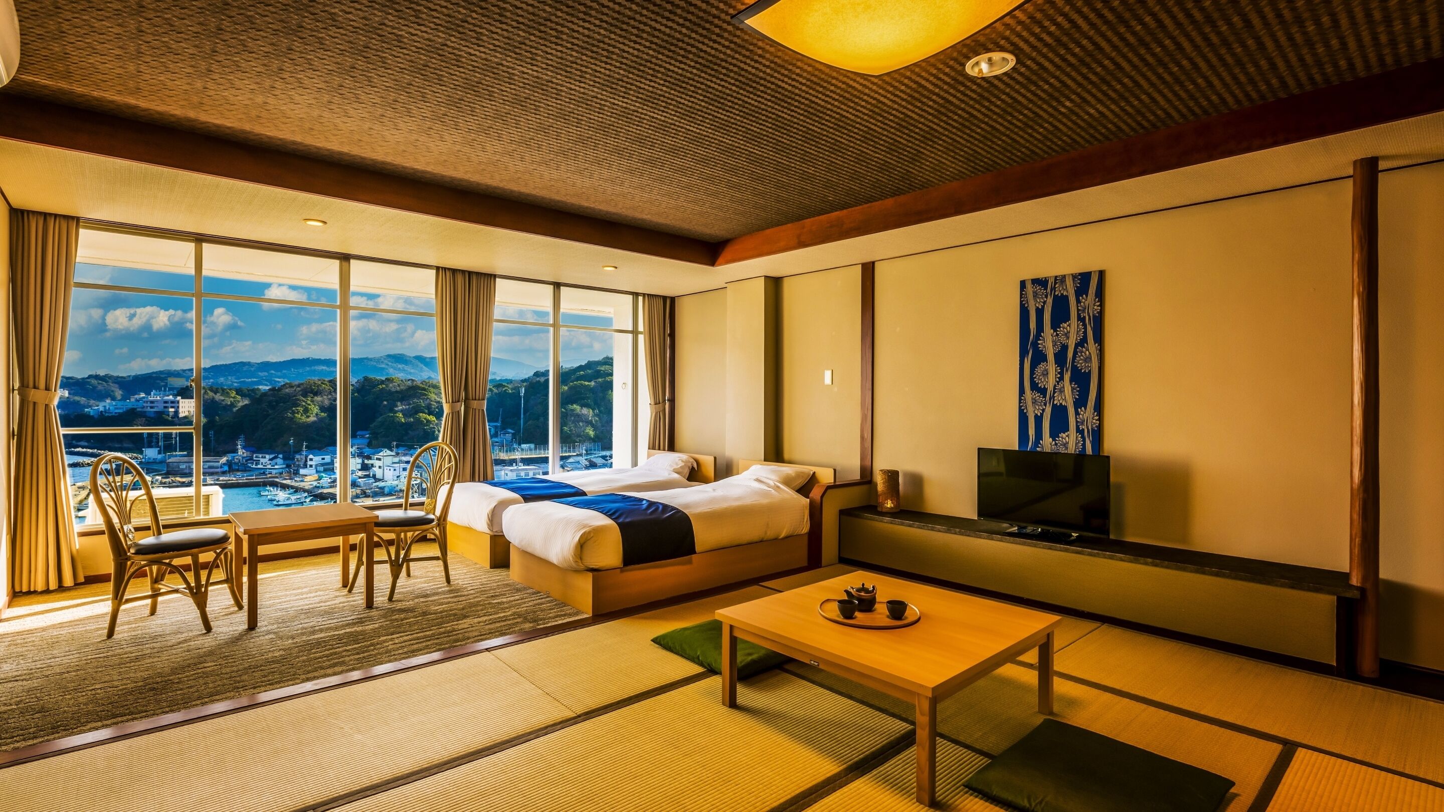 Standard Japanese Western Style Room Without Bath, Non-Smoking | In-room safe, desk, free WiFi