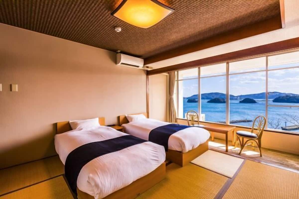 1 chambre, coffres-forts dans les chambres, bureau, Wi-Fi gratuit