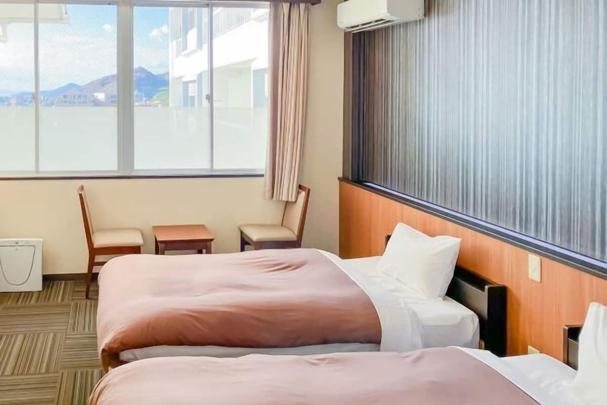 1 quarto, cofres nos quartos, escrivaninha, Wi-Fi de cortesia