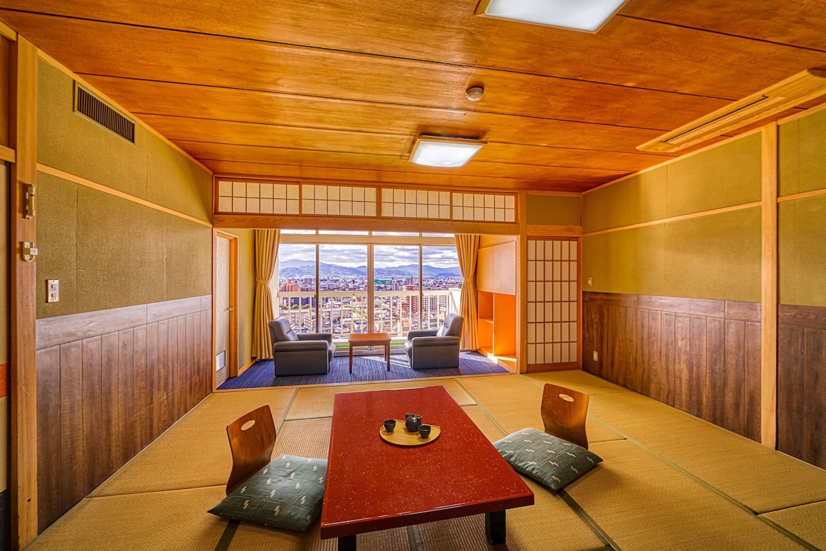 Chambre Standard, non-fumeurs, vue ville (Japanese Style, with Bath) | 1 chambre, coffres-forts dans les chambres, bureau, Wi-Fi gratuit