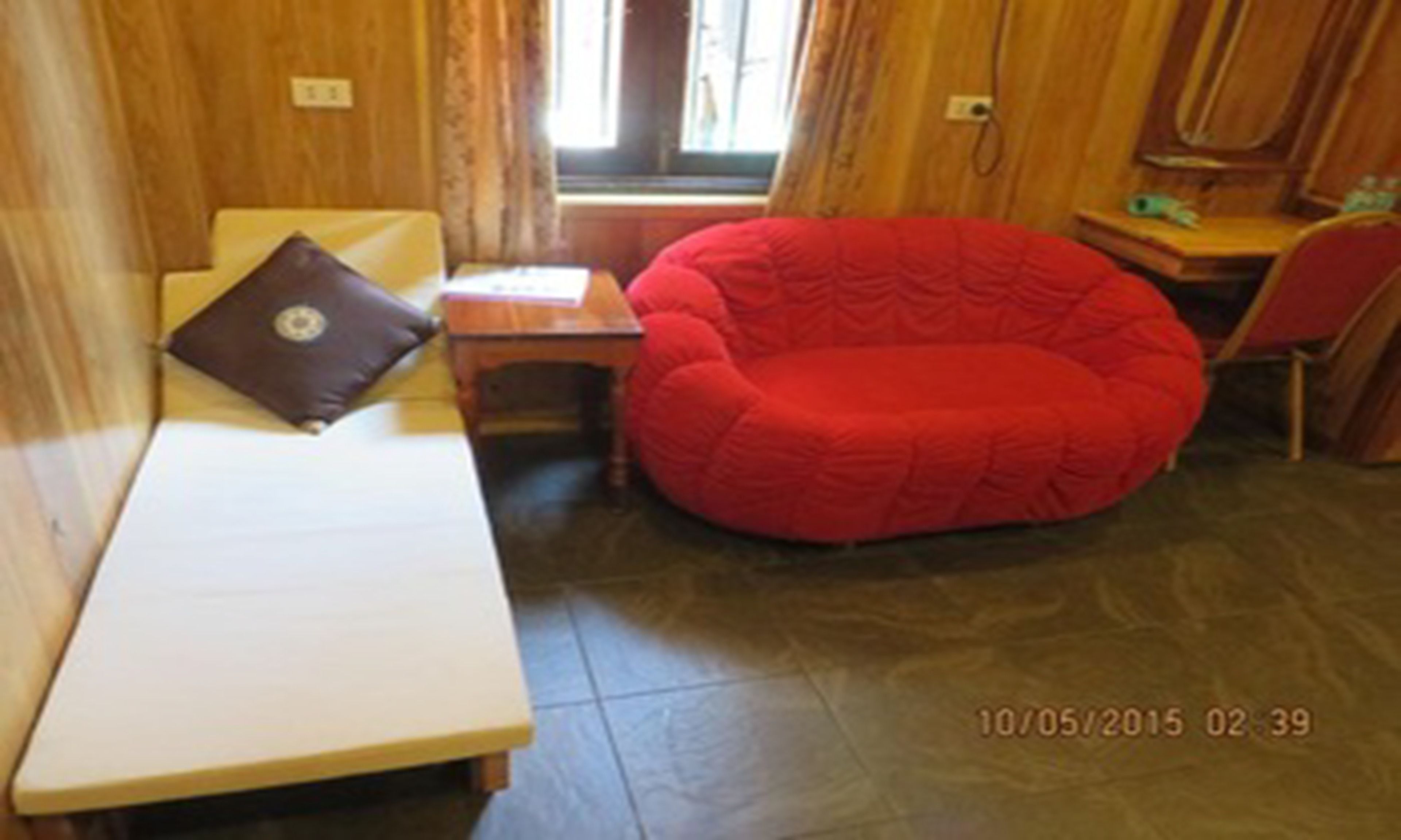 Deluxe Family | Living area