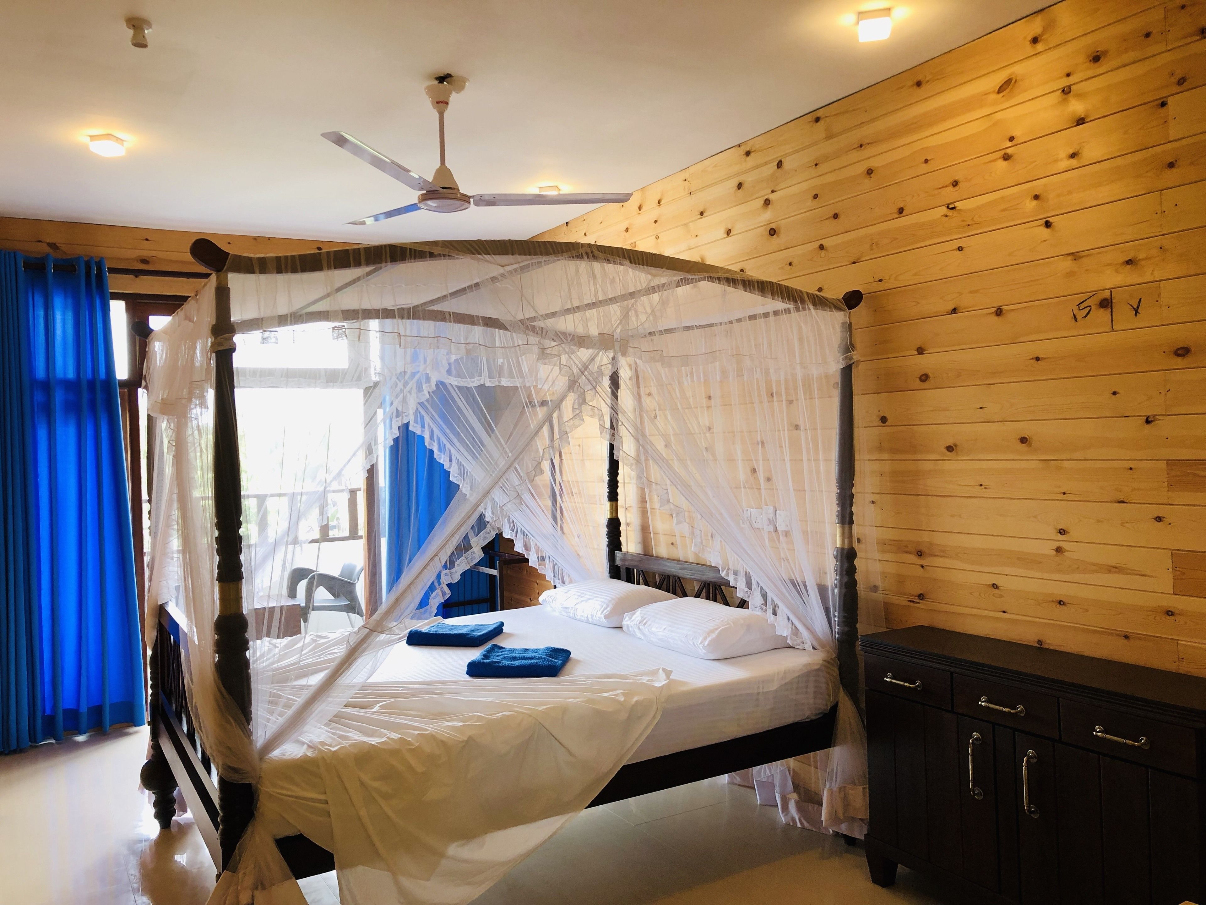 superior double room, 1 king bed, balcony, hill view | 1 bedroom, egyptian cotton sheets, premium bedding, minibar