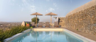 Halcyon Suites and Villas Naxos