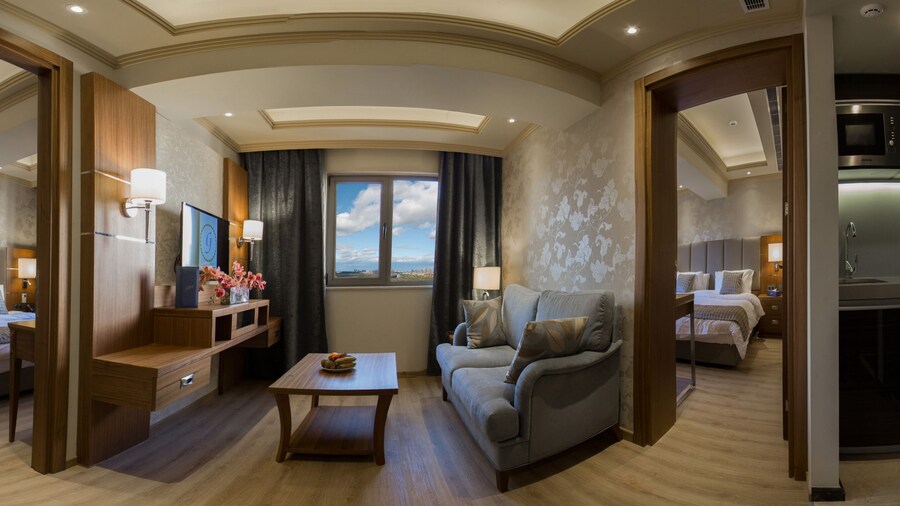 Gems Hotel