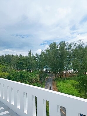 Balcony - Naithon Beach Mansion (Sa Khu)