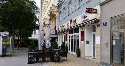 Goldfisch Apartment am Donaukanal