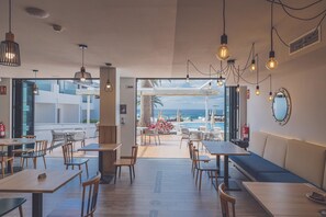 Dining - R2 Bahía Kontiki Beach Apartments (Tías)