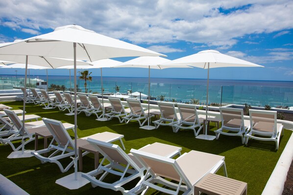 View from property - R2 Bahía Kontiki Beach Apartments (Tías)