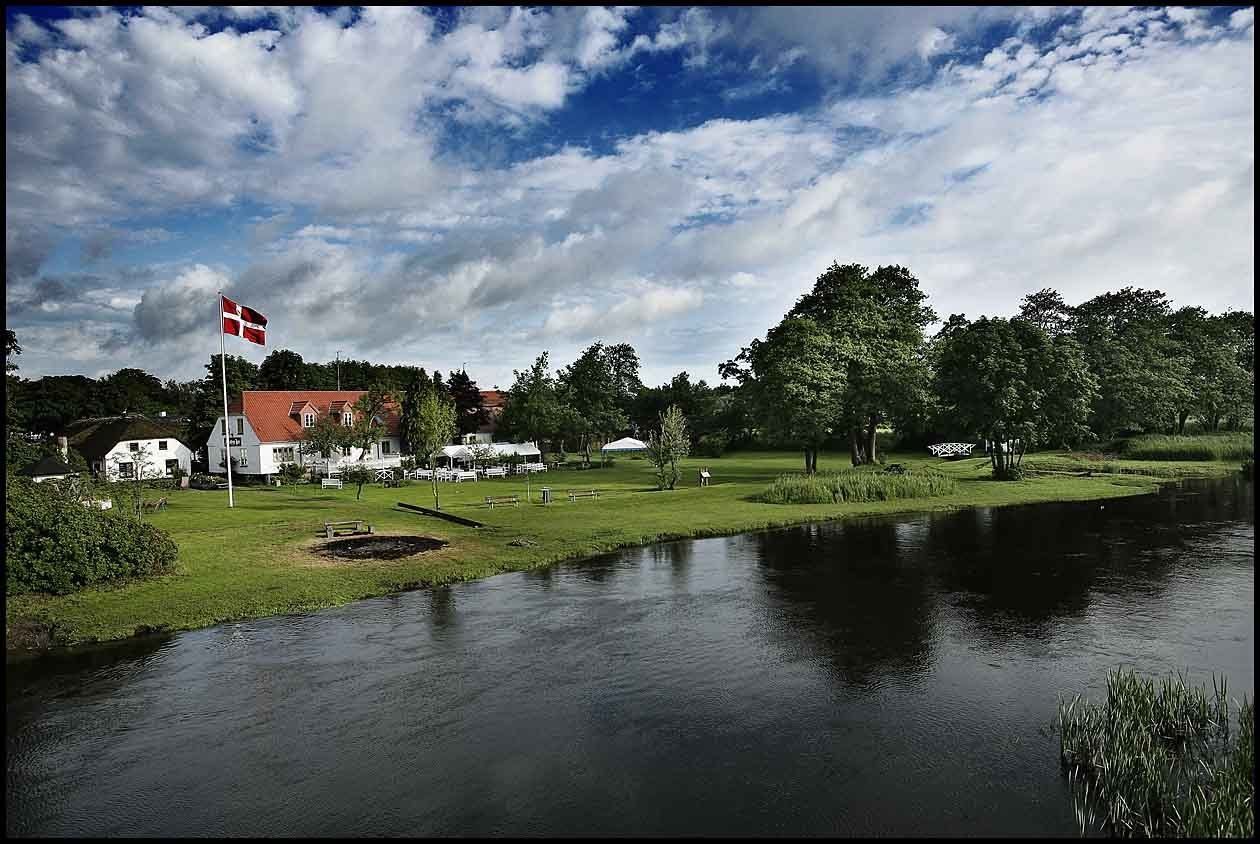 Mặt tiền nơi lưu trú