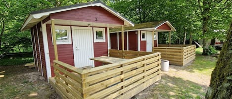 เบสิกเคบิน, ติดสวน | ผ้าปูที่นอน