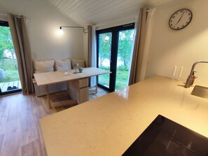 Premium Cabin | Living area