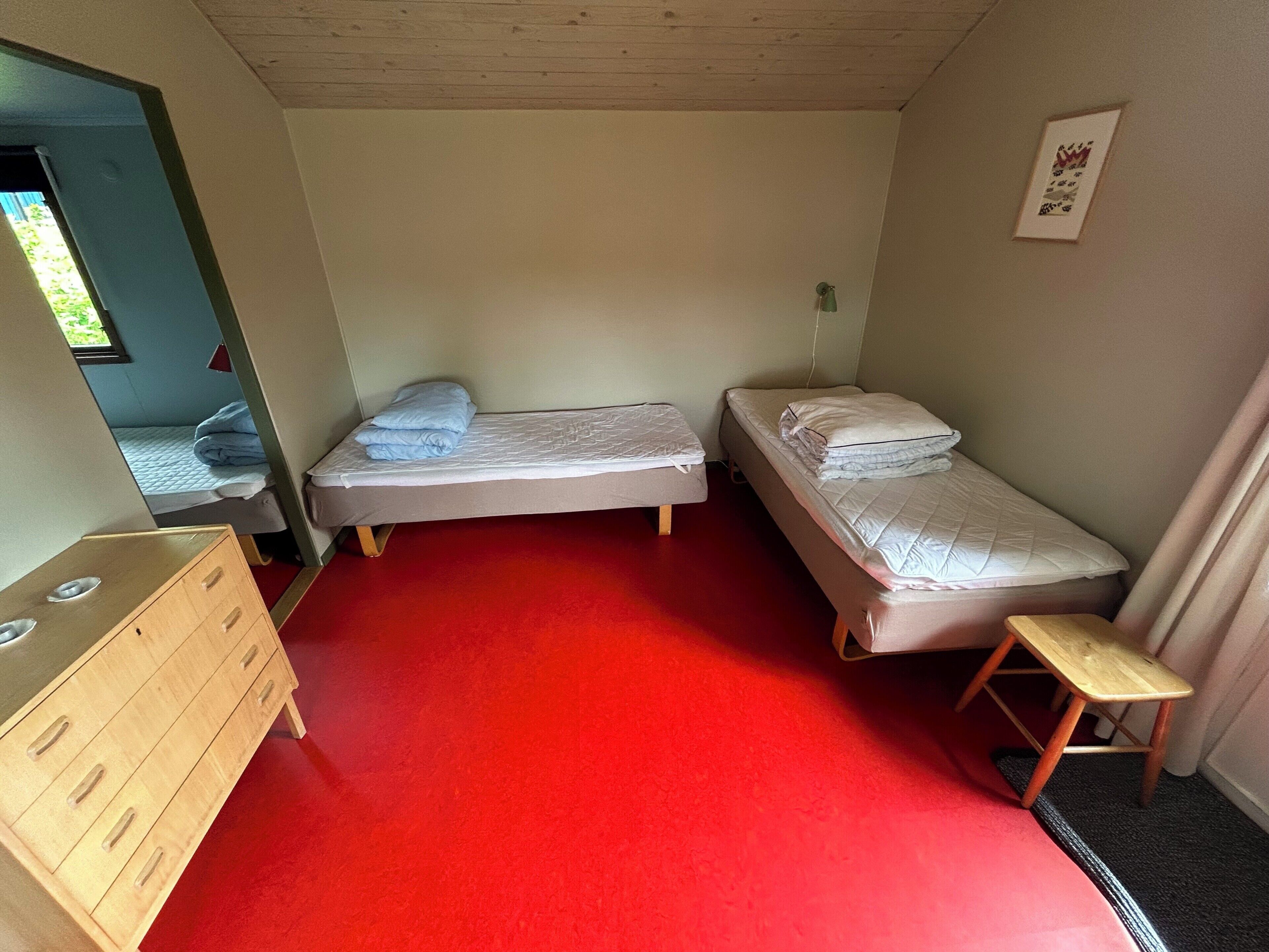 Standard Cabin | Living area