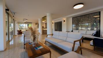 Sala de estar en el lobby