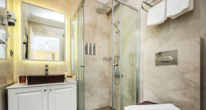 Kamer Exclusive Hotel & Suites