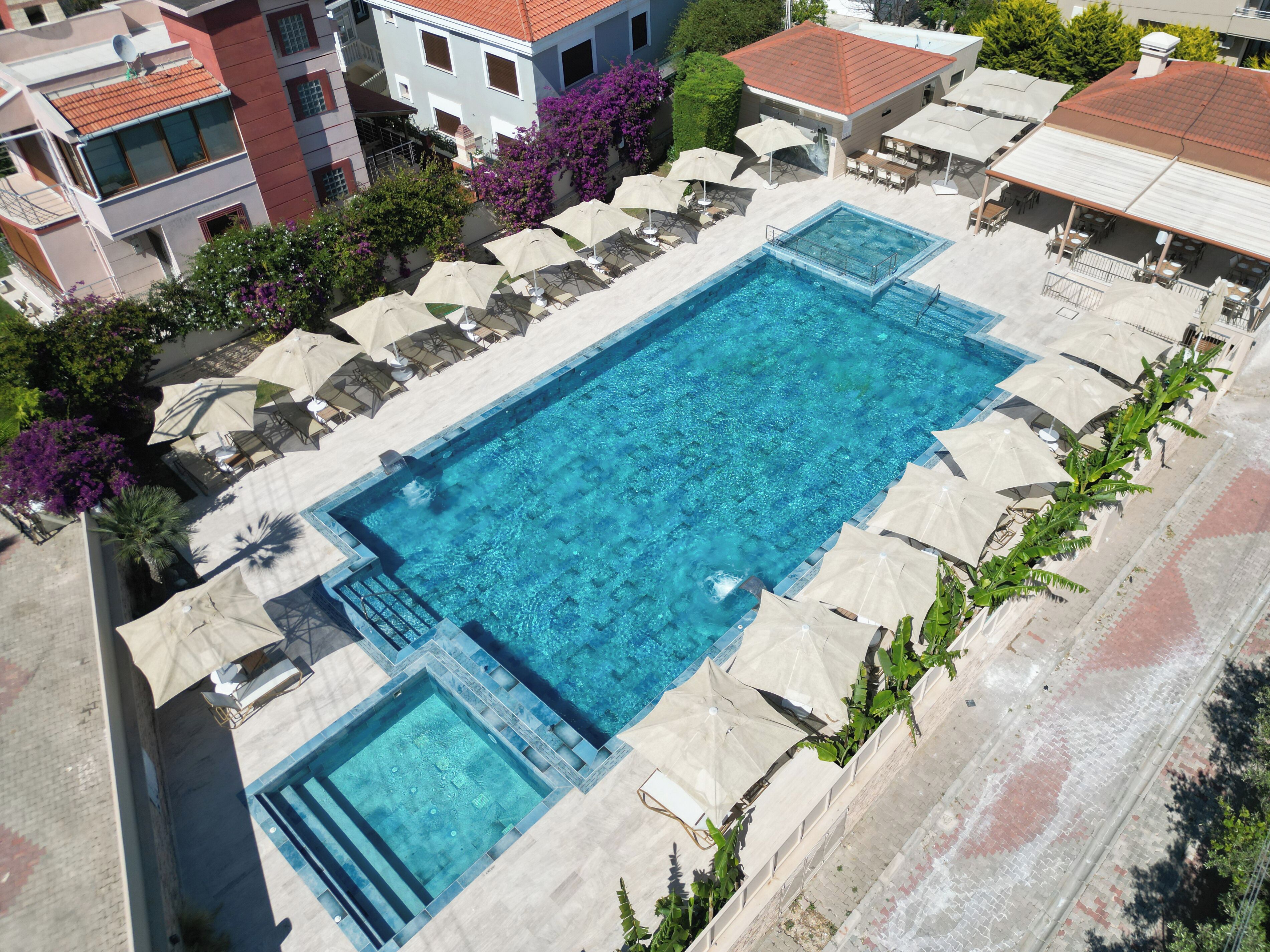 seasonal outdoor pool, open 11:00 am to 8:00 pm, free pool cabanas