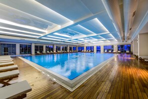 Indoor pool, 3 outdoor pools - The LifeCo Antalya Well-Being Detox Center (Antalya)