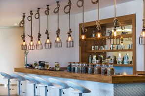 Bar (in der Unterkunft)