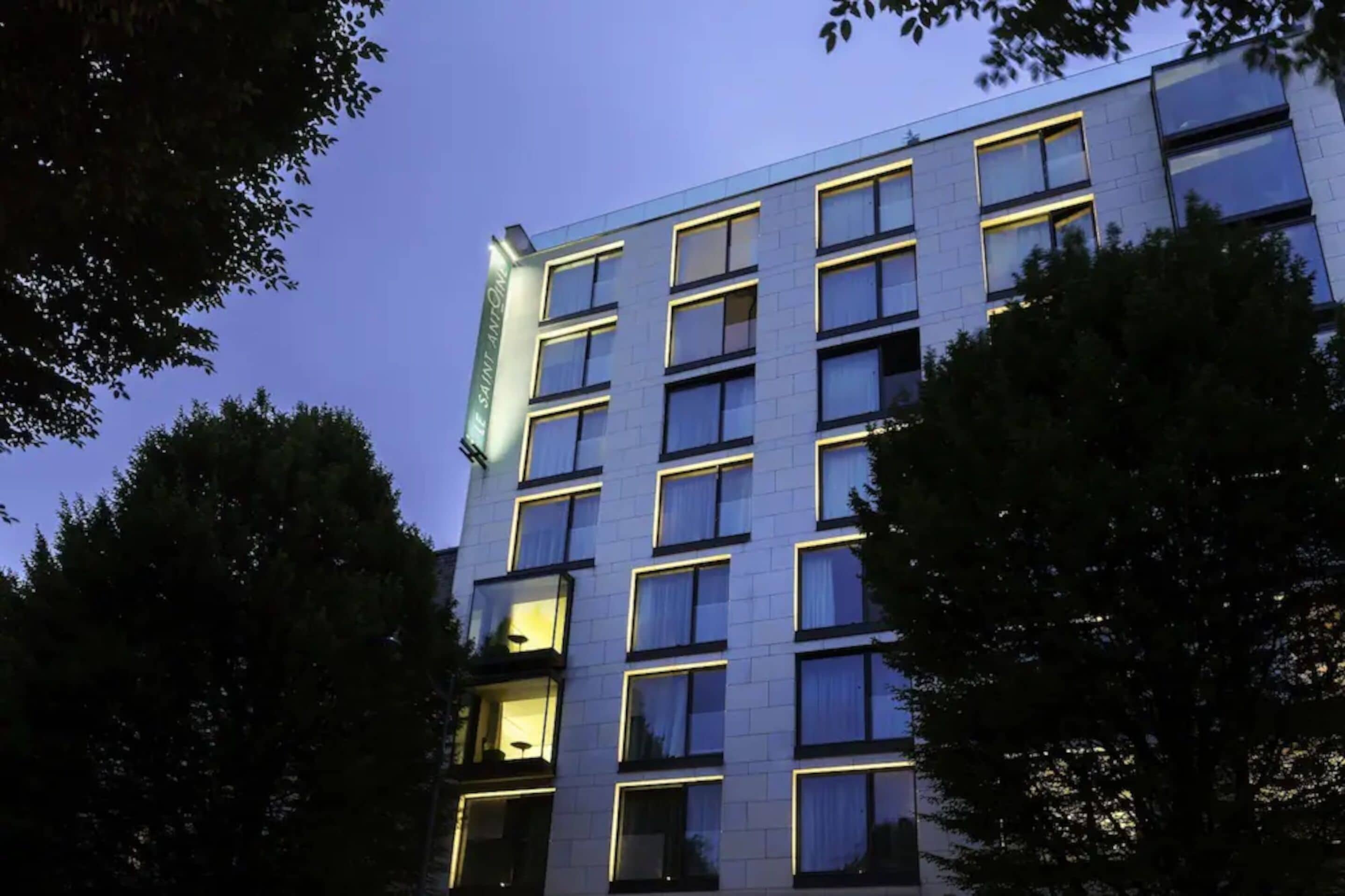 Mặt tiền nơi lưu trú