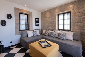 Smart TV, chimenea, reproductor de DVD, estación para reproductor de MP3