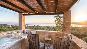 Villa, Sea View (Oria) | Terrace/patio