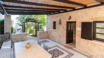 Villa, Sea View (Oria) | Terrace/patio