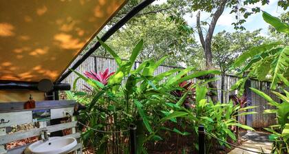 Flor y Bambu Hotel Glamping