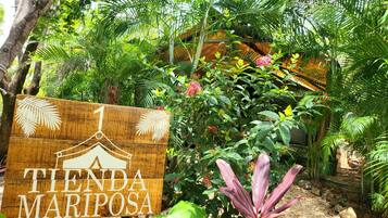 Romantic Tent, 1 Queen Bed, Valley View, Garden Area | 1 bedroom, hypo-allergenic bedding, minibar, in-room safe