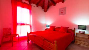 Casa, 2 quartos, terraço | Edredons de pluma, individualmente decorados, individualmente mobiliados