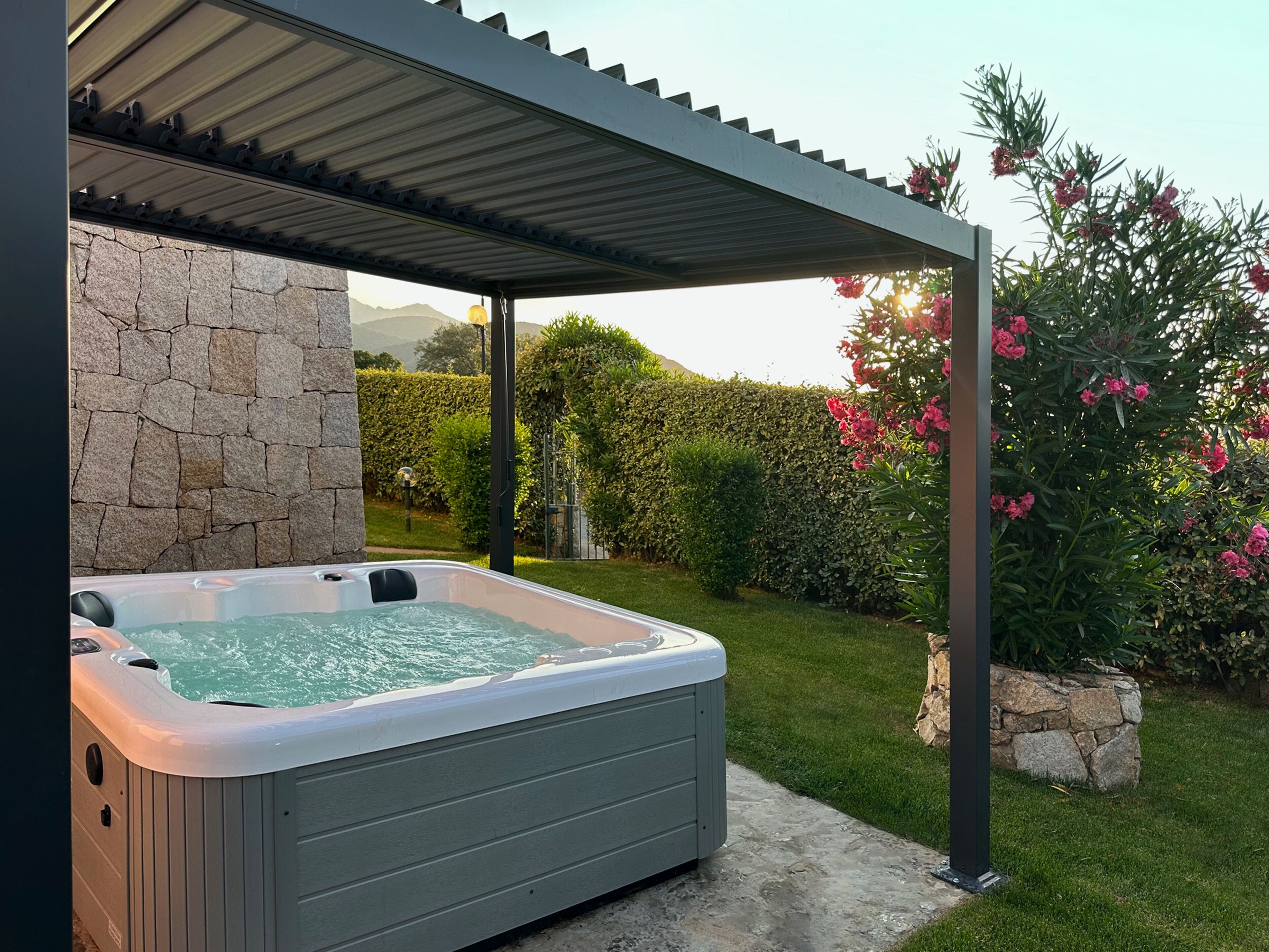 Banyera d'hidromassatge privada