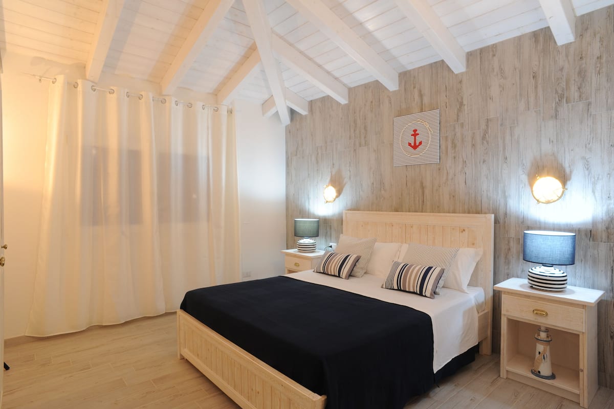 2 camere, copriletto in piuma, con stile personalizzato