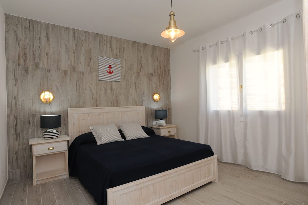Appartamento, 3 camere da letto (Quadrilocale Mariniere) | 2 camere, copriletto in piuma, con stile personalizzato