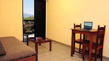 21-Zoll-LCD-Fernseher mit Kabelempfang, Fernseher