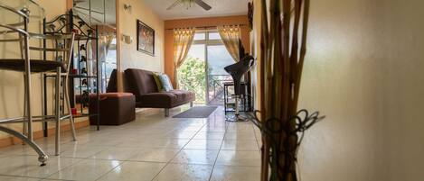 公寓, 城市景觀, 行政樓層 | 1 間臥室、埃及棉床單、高級寢具、客房內保險箱