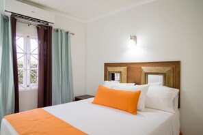 Deluxe-huoneisto, 2 makuuhuonetta, vuoristonäköala, executive-taso | 2 makuuhuonetta, egyptinpuuvillaiset lakanat, ylelliset vuodevaatteet