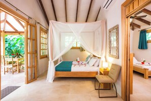 Bungalow Deluxe