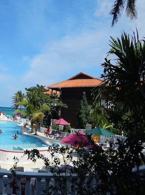 Udendørs pool