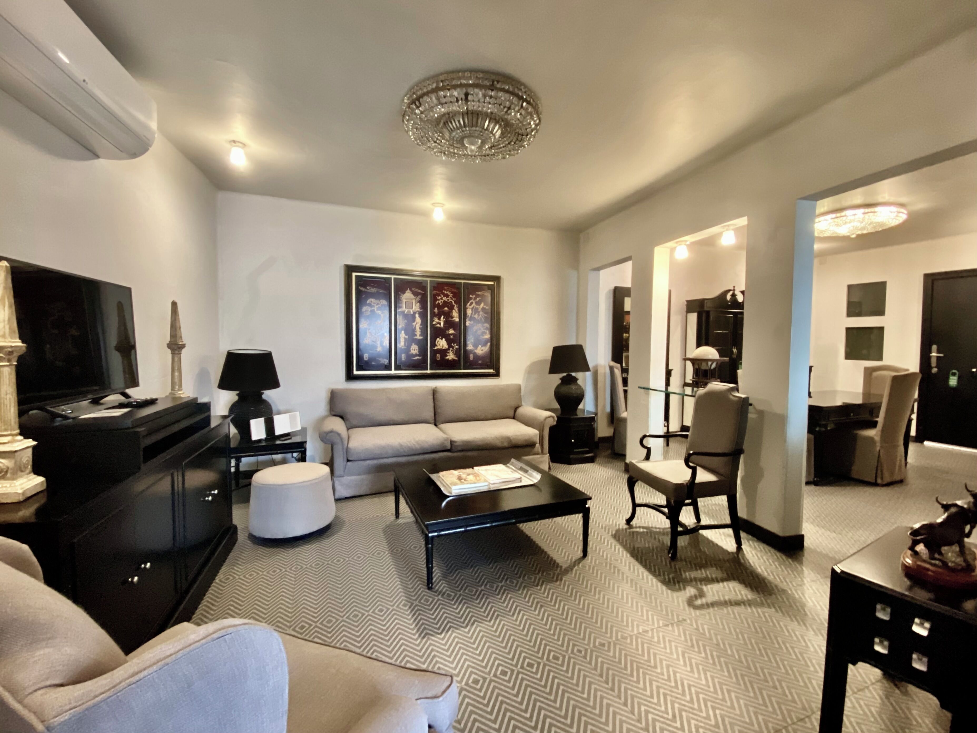 suite (suite b) | bathroom | shower, free toiletries, hair dryer, towels