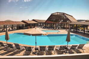 Indoor pool, 4 outdoor pools, sun loungers