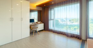 View from room - Pampas Resort (Sokcho)