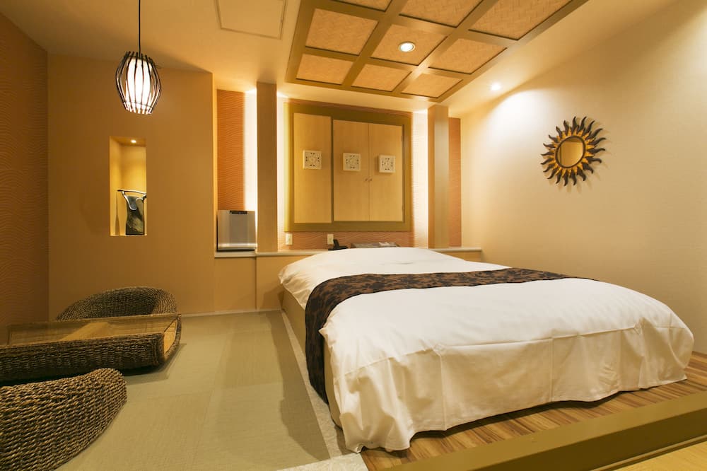Hotel Atlantis Higashiosaka - Adults Only