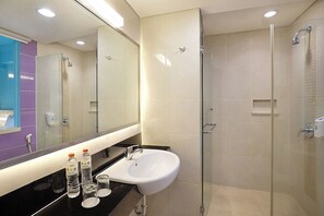 Bathroom - Primera Hotel Seminyak (Seminyak)