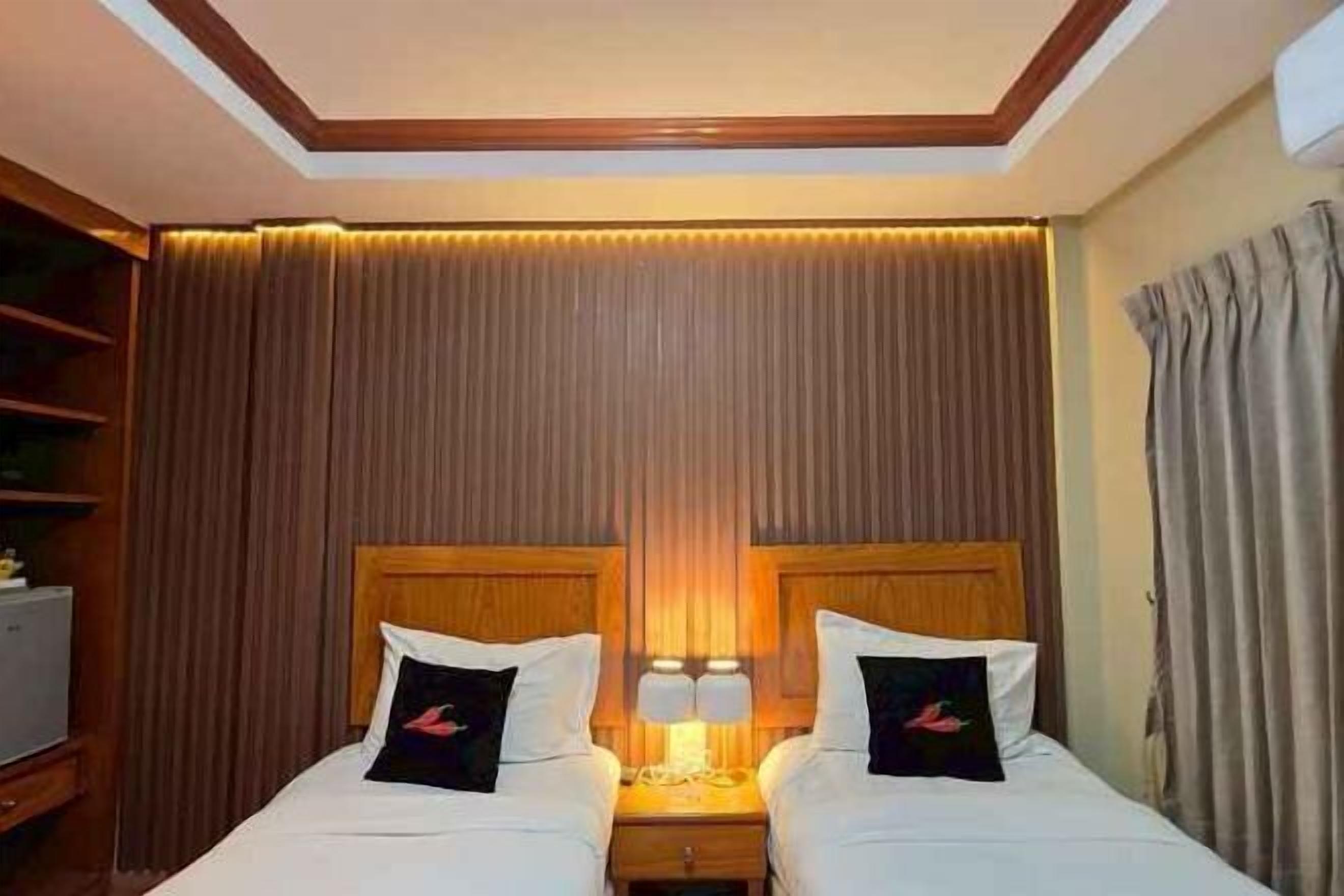 Coffres-forts dans les chambres, bureau, Wi-Fi gratuit