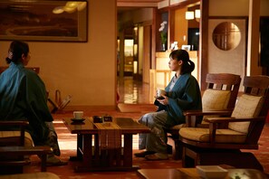 Lobby - Shunyoukan (Unzen)