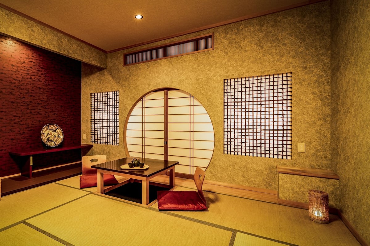 Standard-Vierbettzimmer, Nichtraucher (Japanese Style, without Bath, No View)